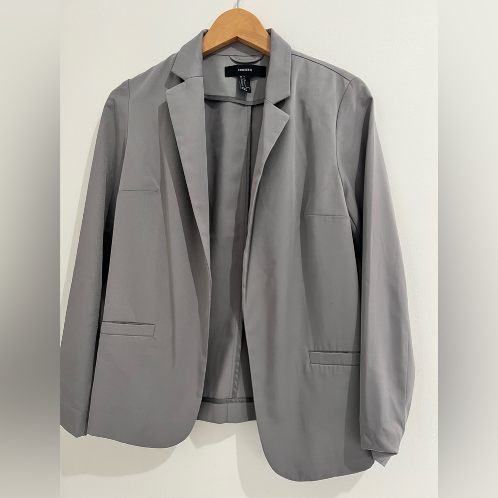 Forever 21 Gray blazer Size Small